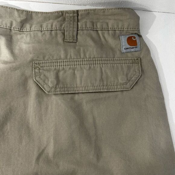 Carhartt Relaxed Fit Ripstop Work Shorts NWT | Size 42 | Cell Pocket & Gusseted - Picture 6 of 7